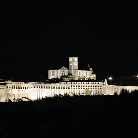 Ag House 아파트 아시시